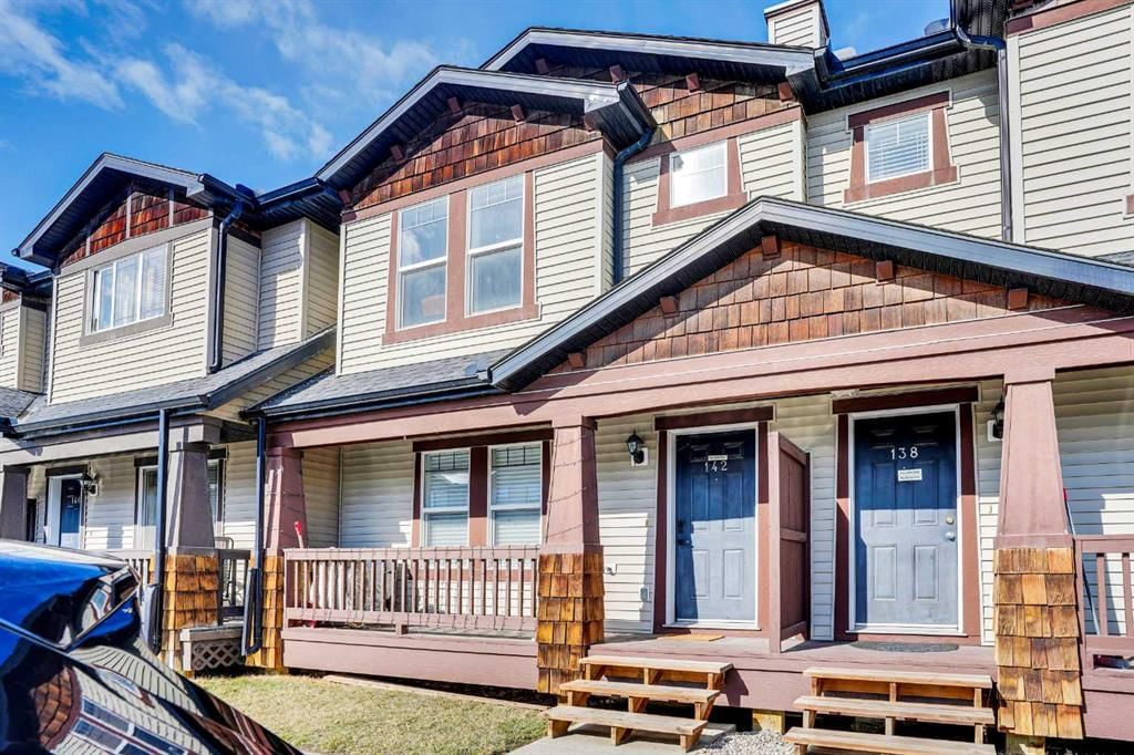 142 Panatella Park NW, Calgary — photo 2 of 31
