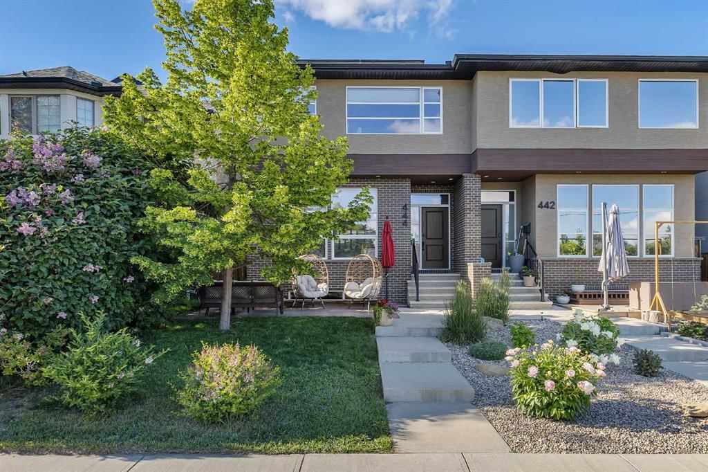 444 25 Avenue NW, Calgary — main listing photo