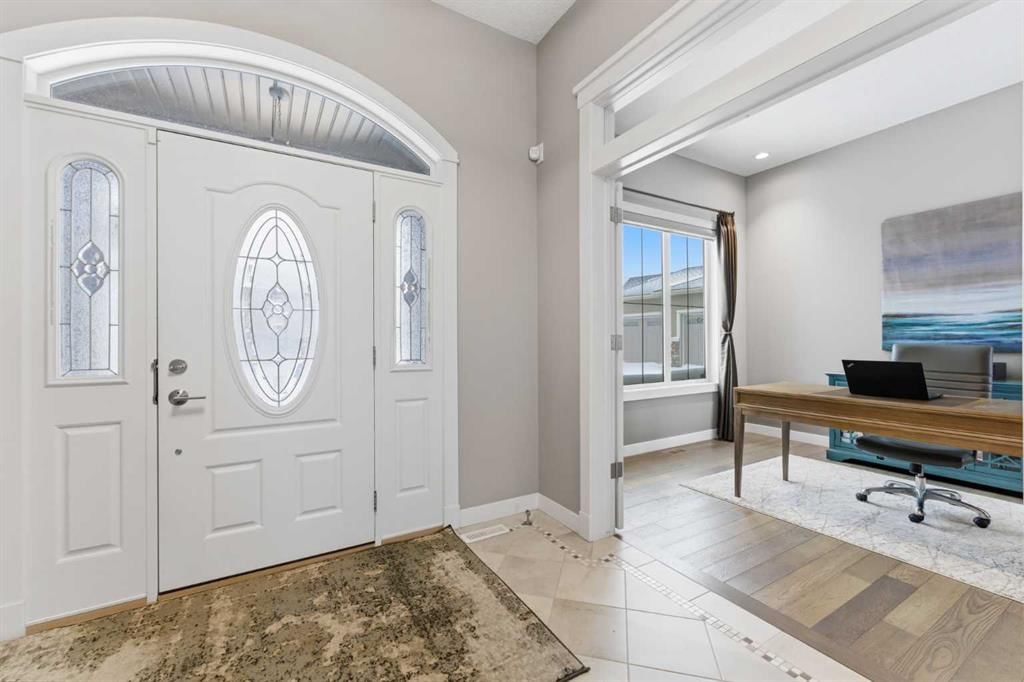 187 Cranarch Circle SE, Calgary — photo 5 of 50
