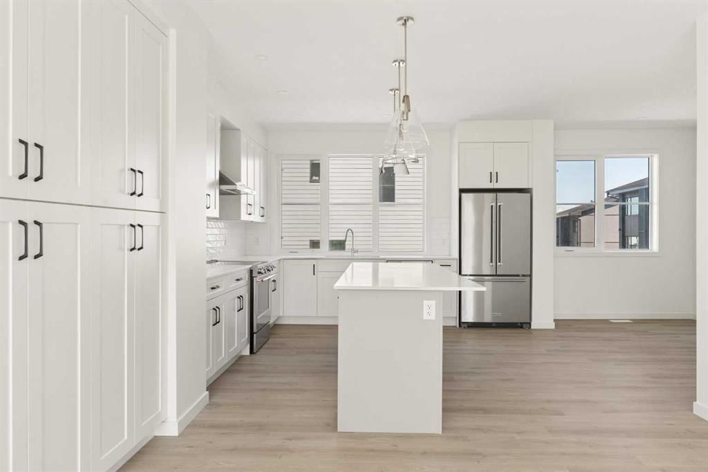 90, 1453 Na'a Drive SW, Calgary — photo 4 of 40