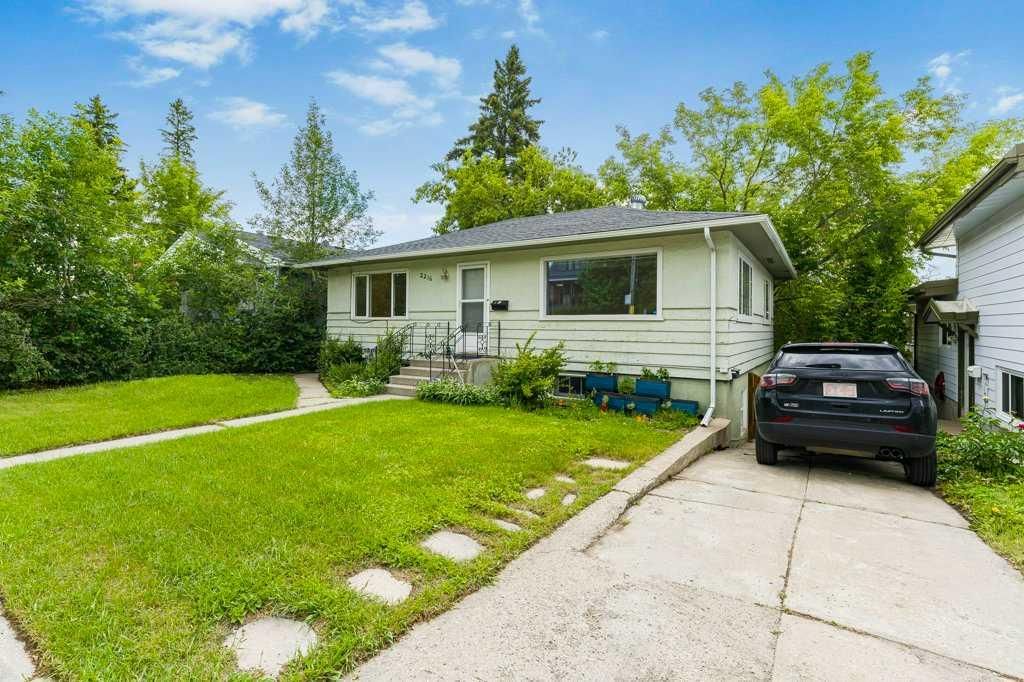 2216 19 Street SW, Calgary — photo 4 of 49