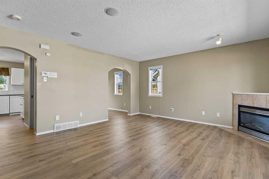 17 Citadel Point NW, Calgary — photo 5 of 50