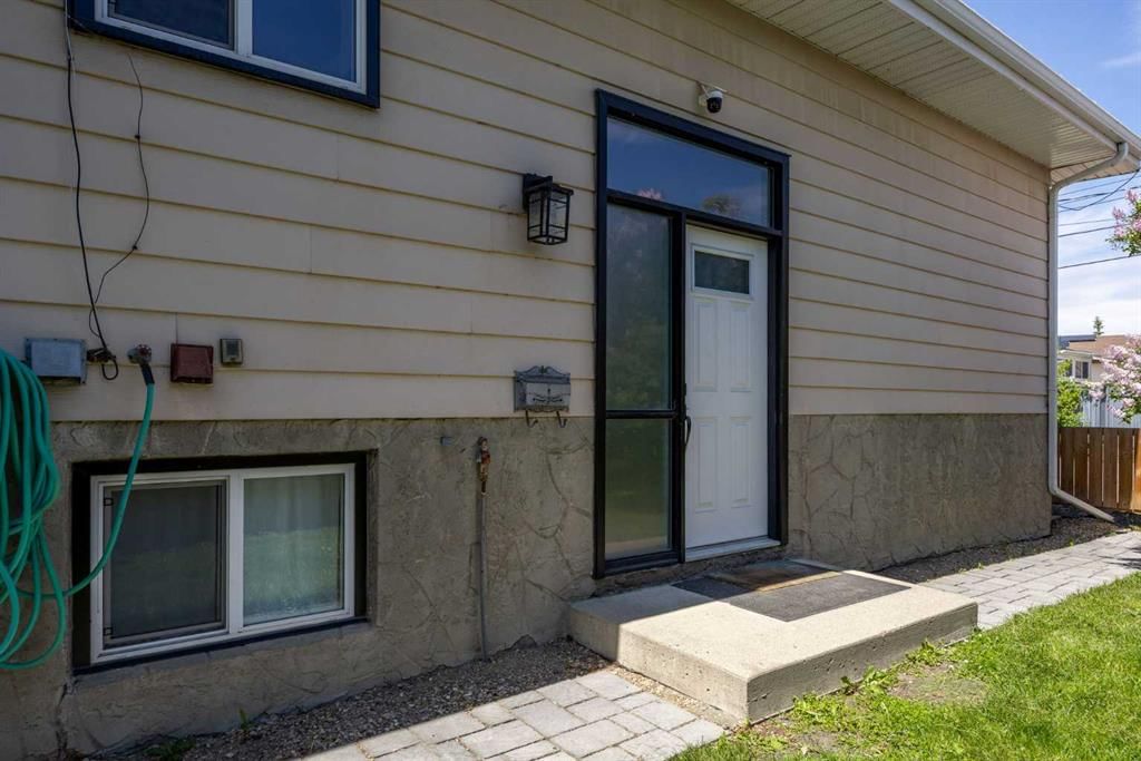8A Arlington Bay SE, Calgary — photo 5 of 39