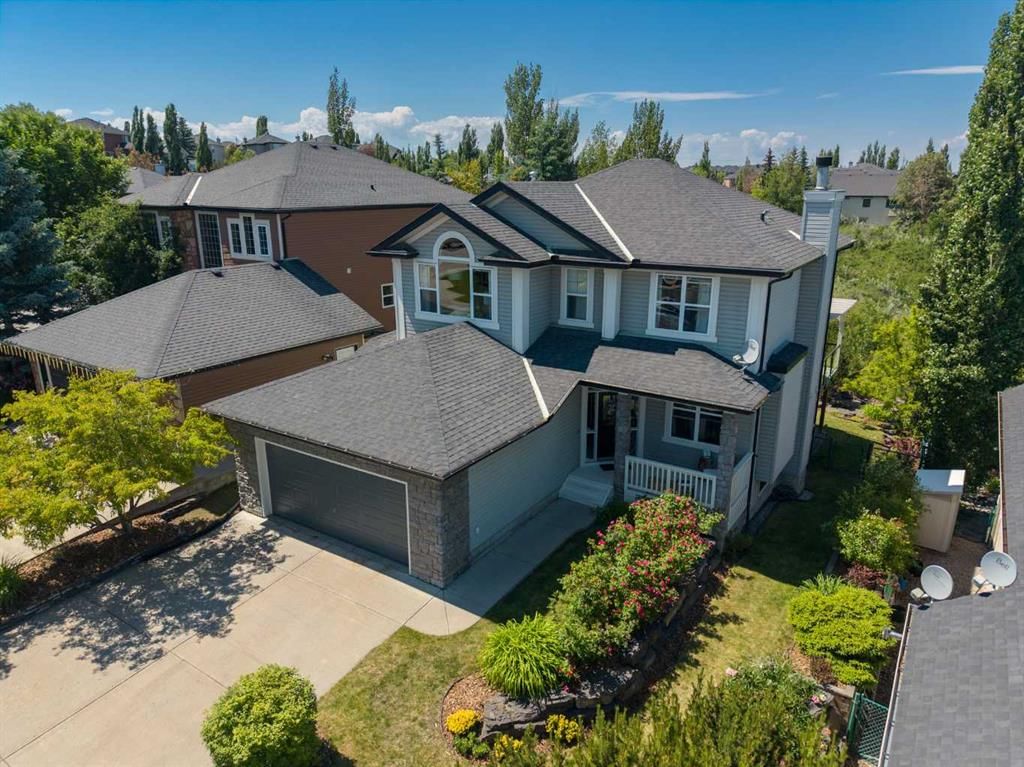 124 Valley Creek Crescent NW, Calgary — photo 3 of 50