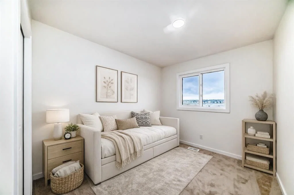 12 Savanna Place NE, Calgary — photo 4 of 36