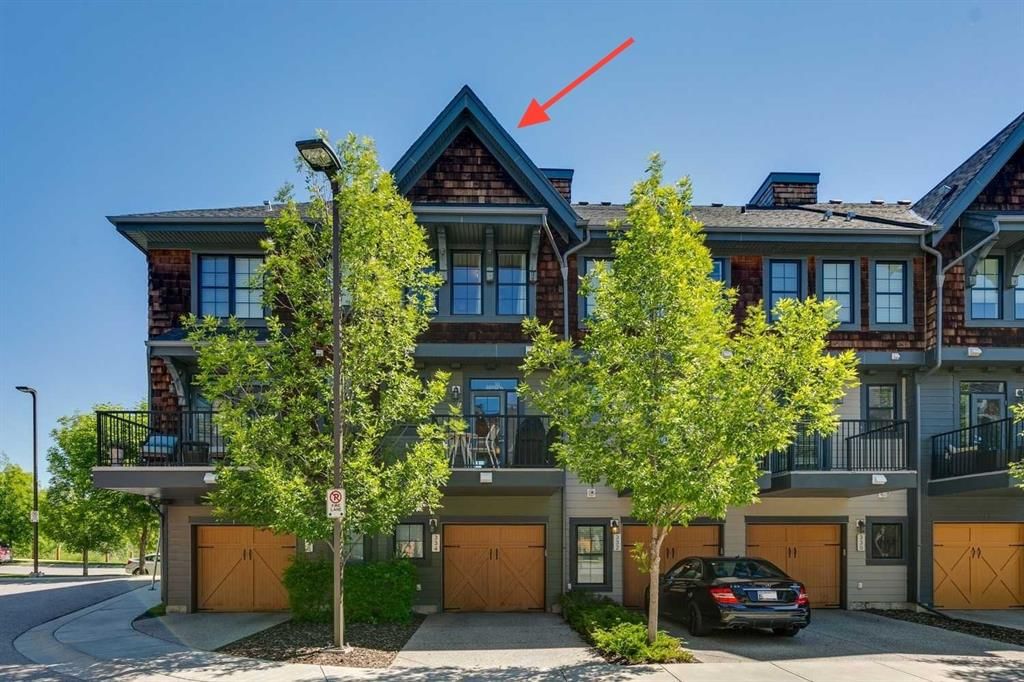 334 Ascot Circle SW, Calgary — photo 5 of 36