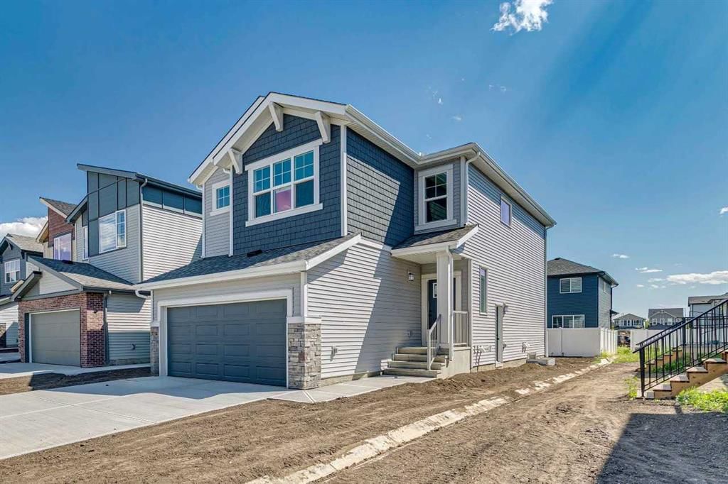 102 Walgrove Bay SE, Calgary — main listing photo