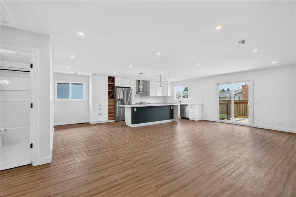 9519 Academy Drive SE, Calgary — photo 3 of 32