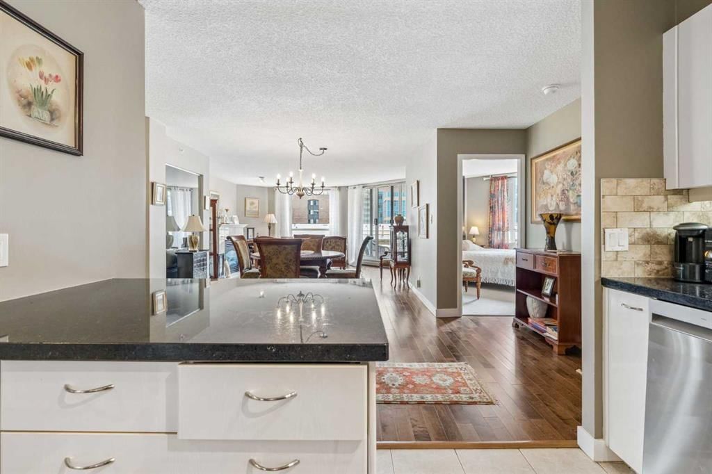 506, 804 3 Avenue SW, Calgary — photo 4 of 28