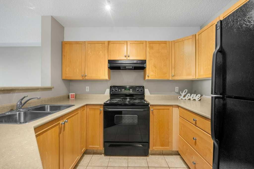 2117, 2518 Fish Creek Boulevard SW, Calgary — photo 5 of 33