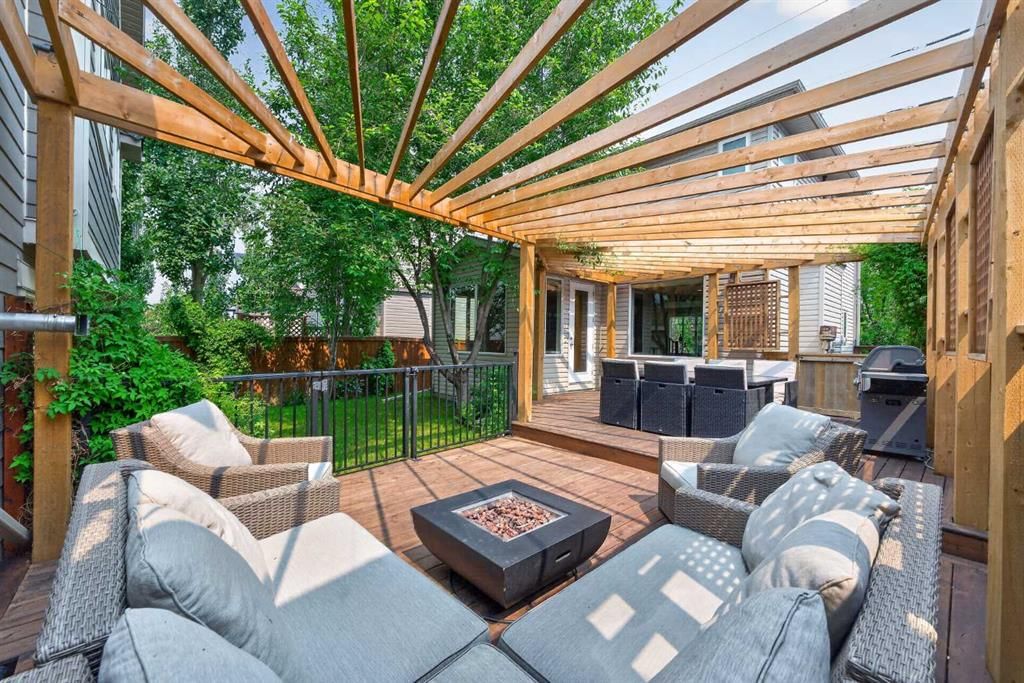 47 Elgin Meadows Road SE, Calgary — photo 4 of 50
