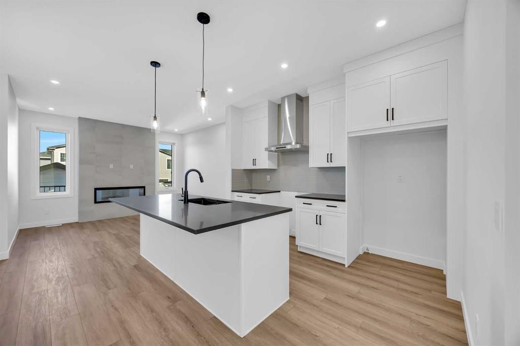 14 Versant Path SW, Calgary — main listing photo