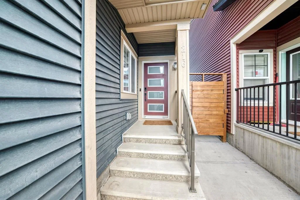 216 Homestead Grove NE, Calgary — photo 2 of 44