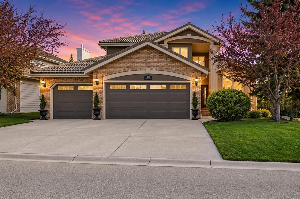 1504 Evergreen Hill SW, Calgary — main listing photo