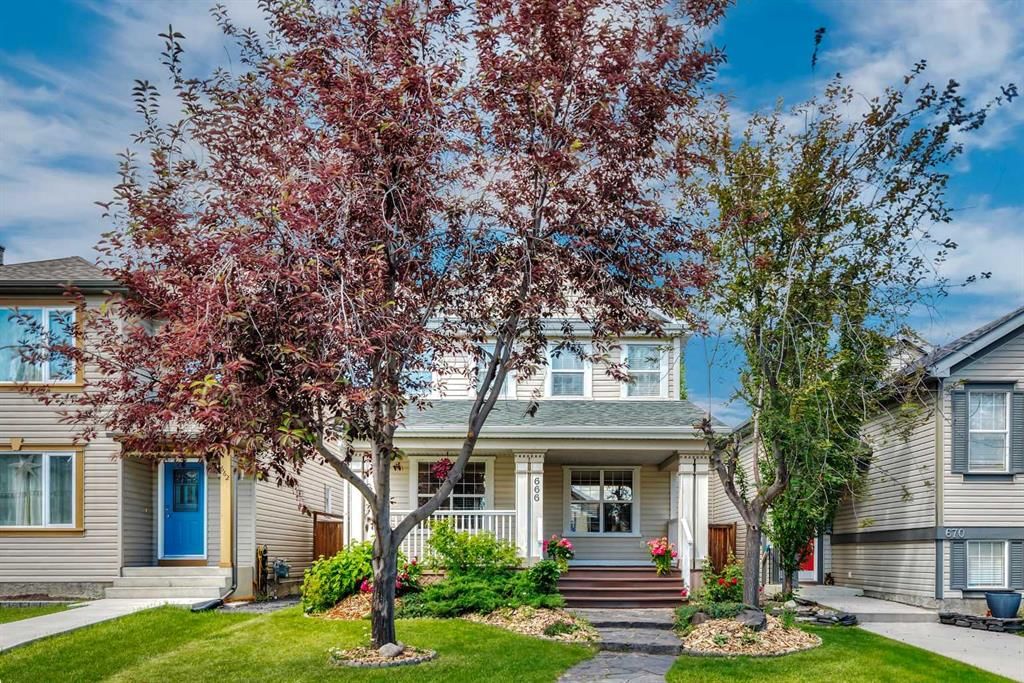 666 Evermeadow Road SW, Calgary — photo 5 of 50