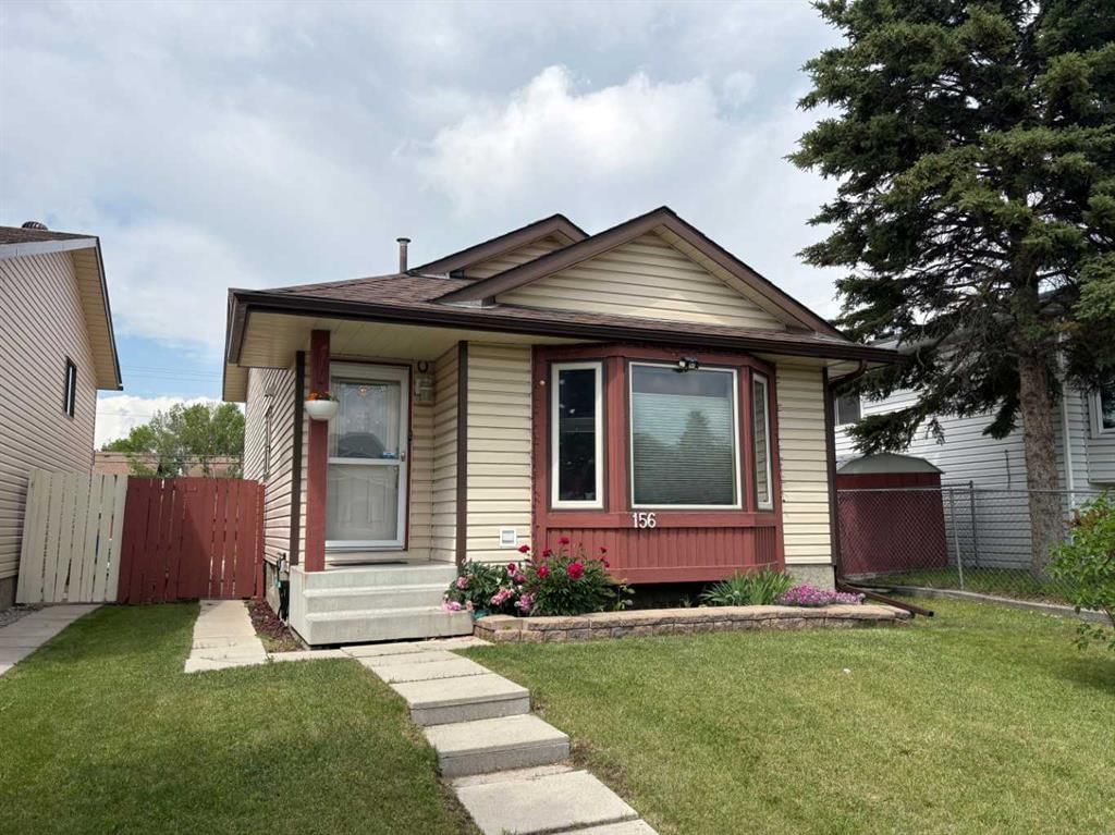 156 Falshire Close NE, Calgary — main listing photo