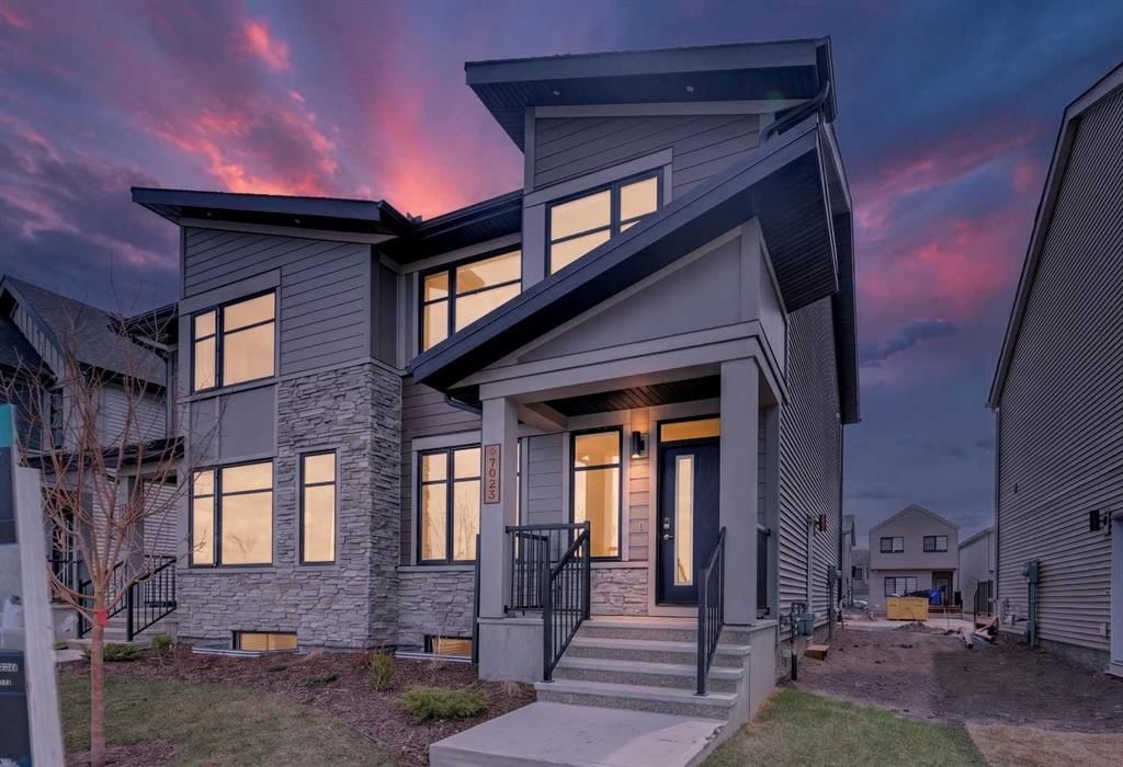 7023 Rangeview Avenue SE, Calgary — main listing photo