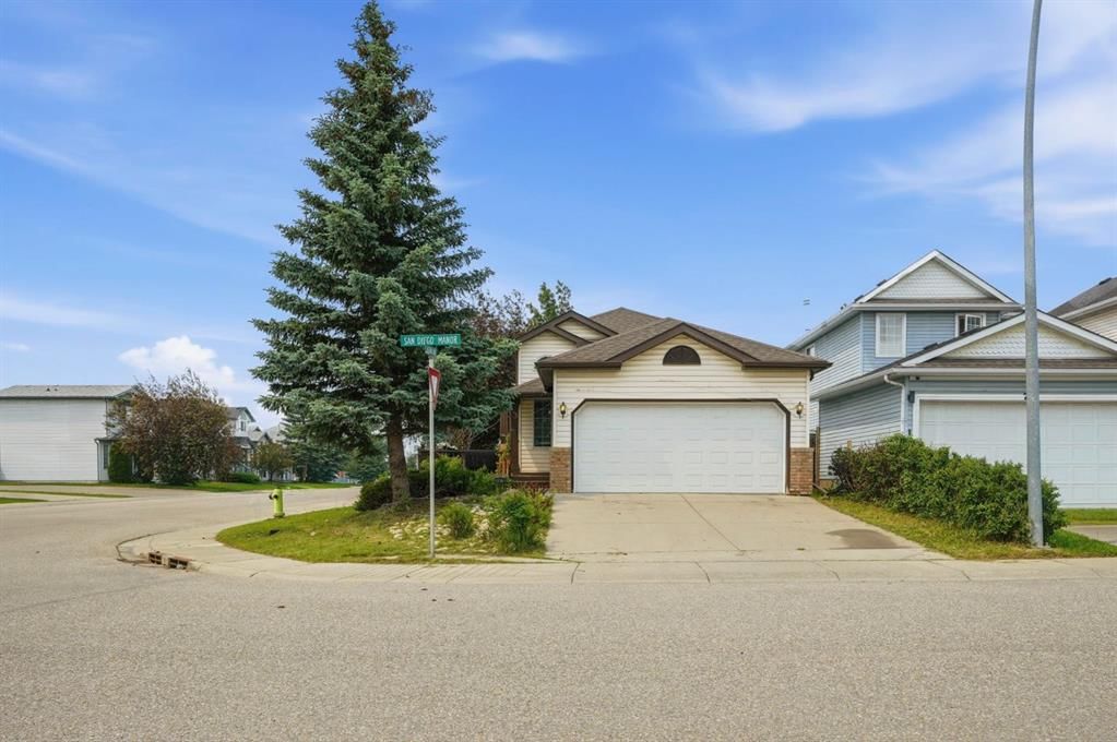 3 San Diego Manor NE, Calgary — main listing photo