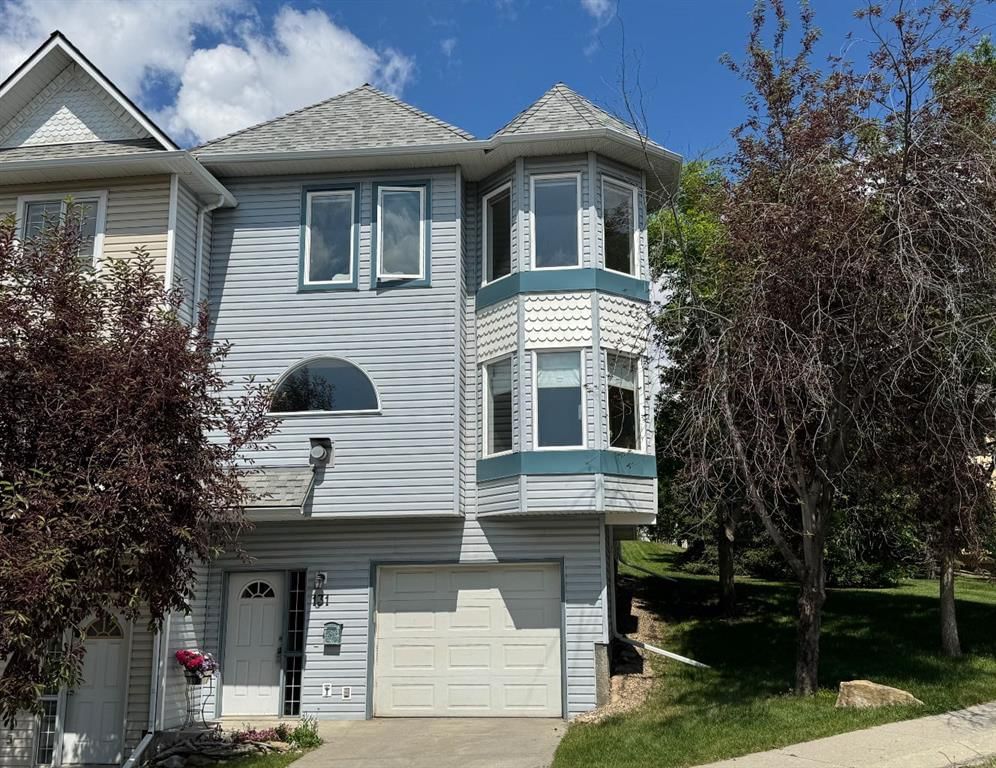 131 Patina Rise SW, Calgary — main listing photo