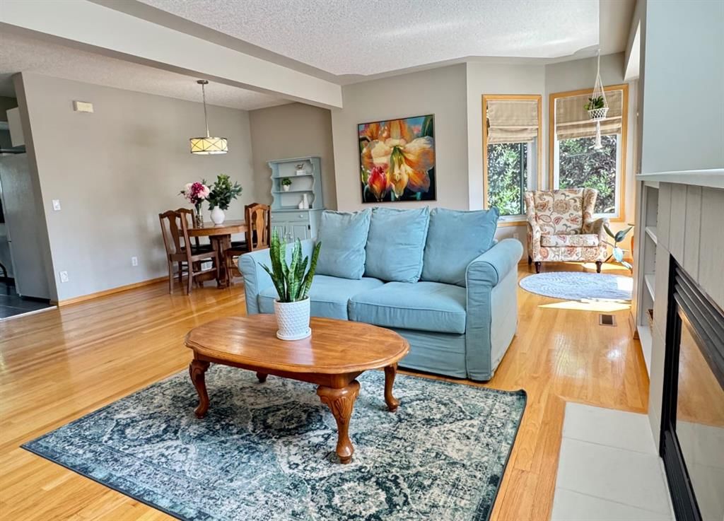 131 Patina Rise SW, Calgary — photo 3 of 28
