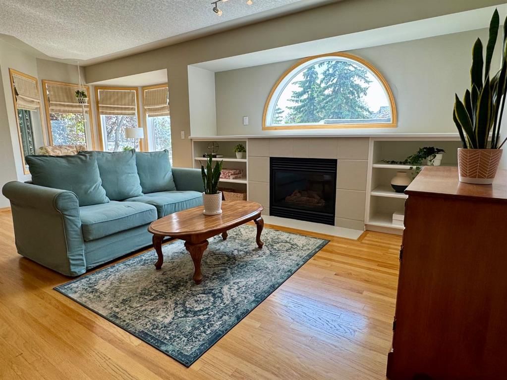 131 Patina Rise SW, Calgary — photo 5 of 28