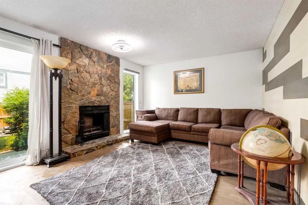 112, 1190 Ranchview Road NW, Calgary — photo 4 of 28