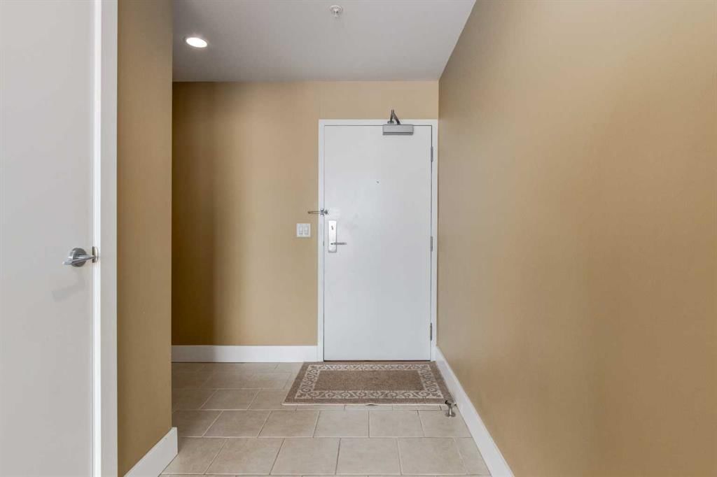 1004, 433 11 Avenue SE, Calgary — photo 4 of 32