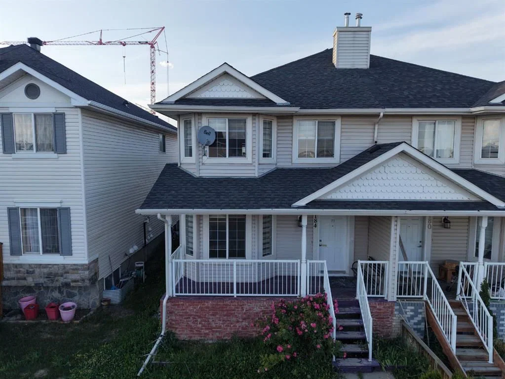 184 TARALAKE Terrace NE, Calgary — photo 2 of 31