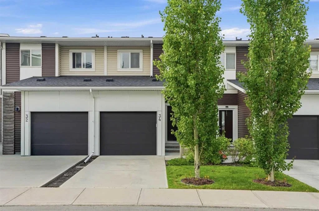34 Walden Lane SE, Calgary — photo 2 of 47