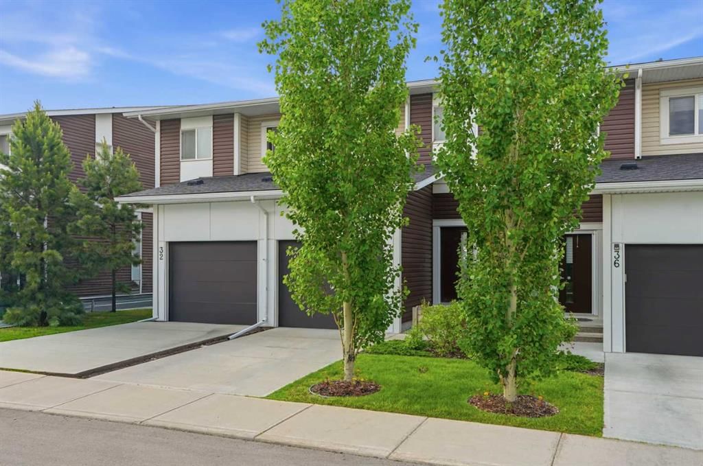 34 Walden Lane SE, Calgary — photo 3 of 47
