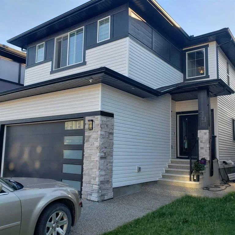 39 Saddlecrest Link NE, Calgary — main listing photo