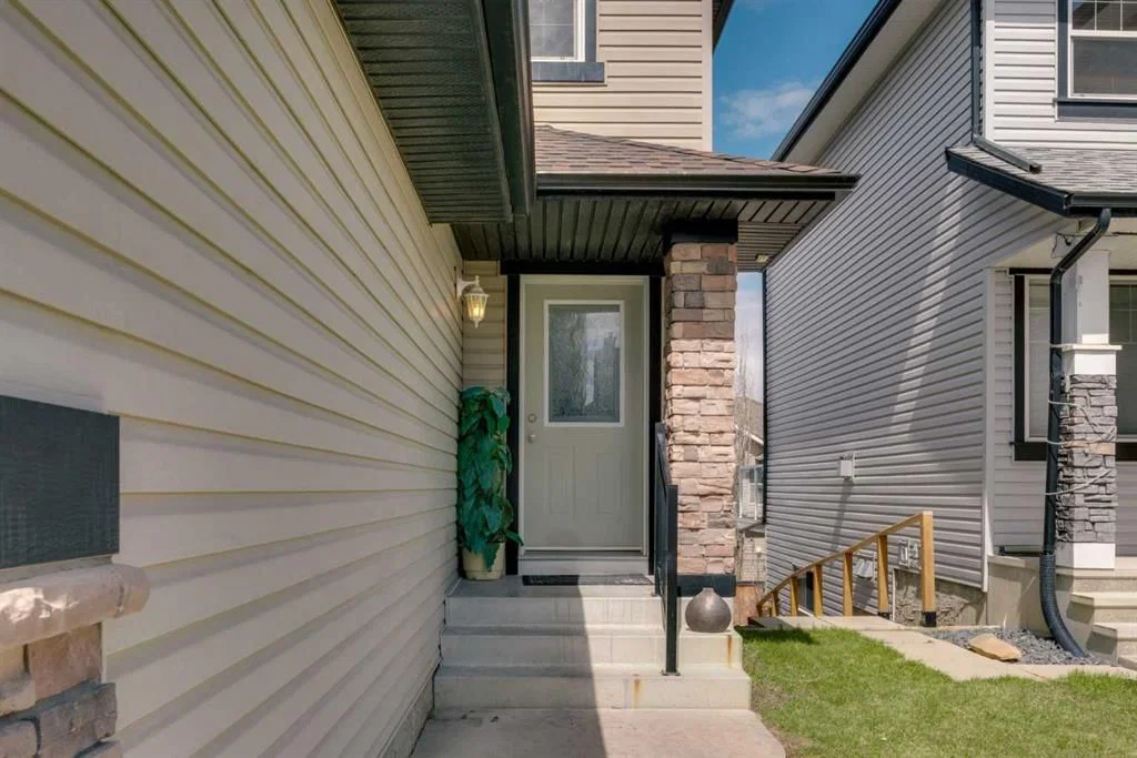 133 Everwoods Close SW, Calgary — photo 3 of 40