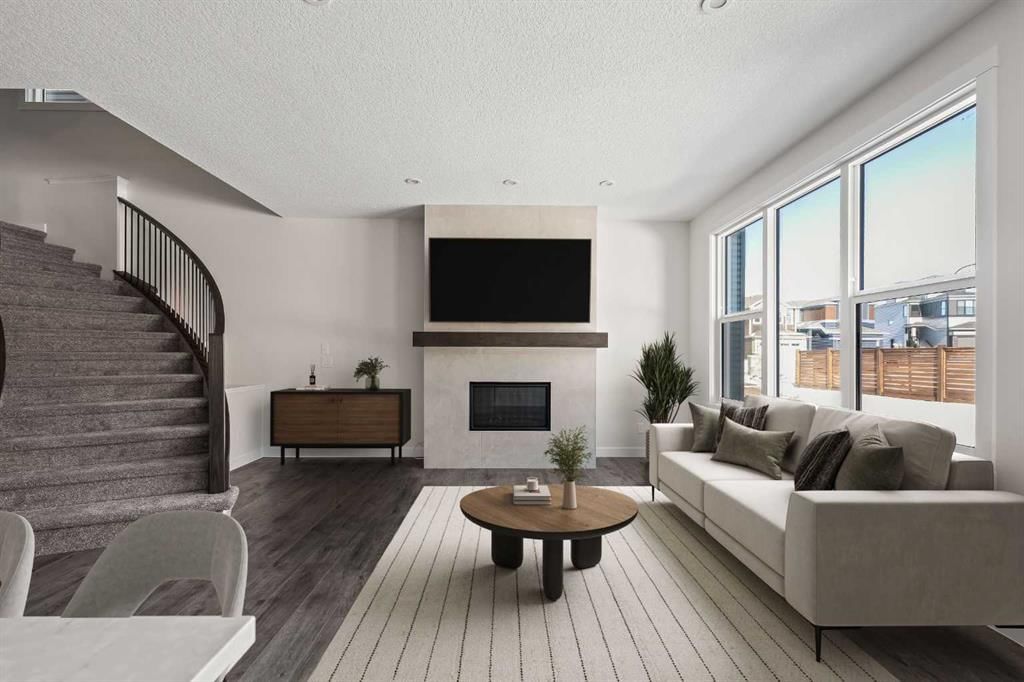 167 Lucas Gardens NW, Calgary — photo 5 of 37
