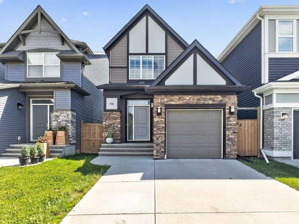 556 Belmont Heath SW, Calgary — photo 2 of 45