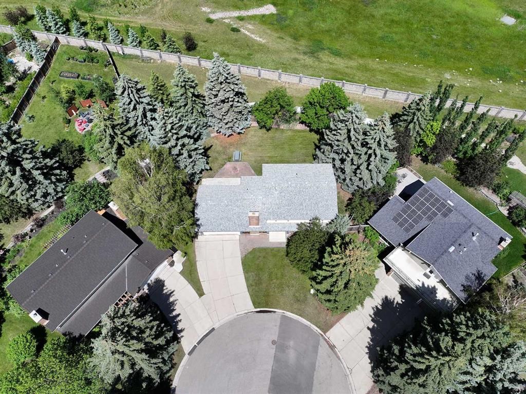 540 Varsity Estates Place NW, Calgary — photo 3 of 32