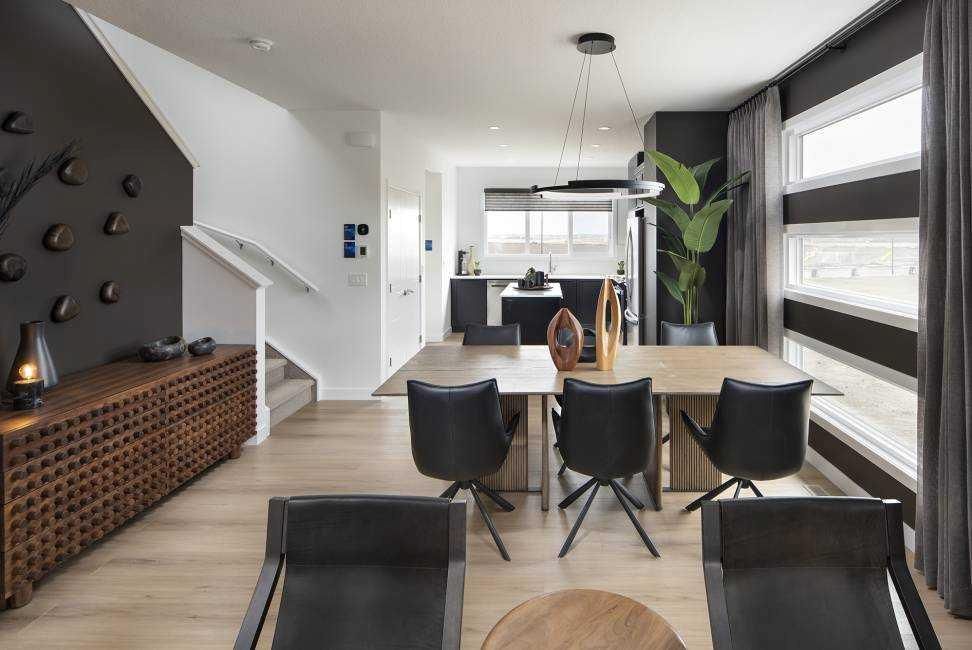 47 Heartwood Villas SE, Calgary — photo 2 of 26