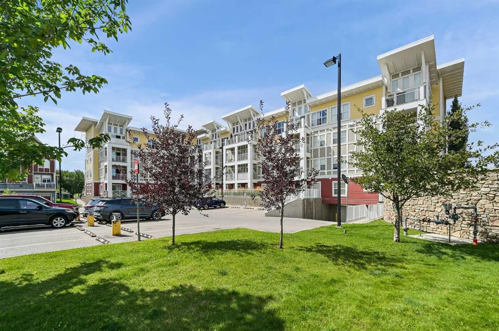 308, 402 Marquis Lane SE, Calgary — photo 2 of 50