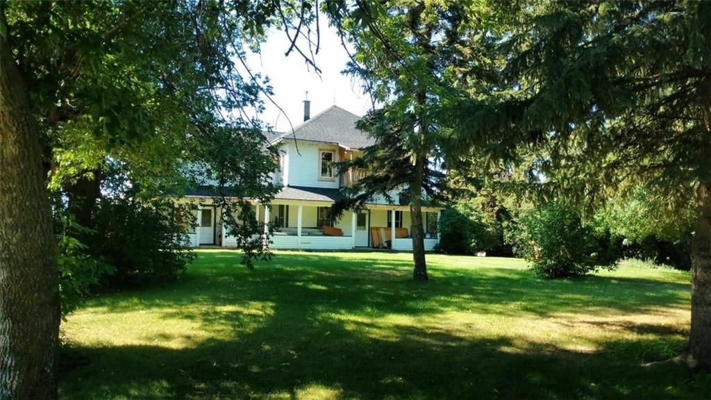 30077 RR14 NW, Carstairs — photo 3 of 23