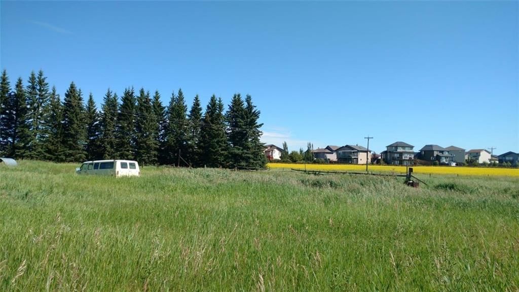 30077 RR14 NW, Carstairs — photo 4 of 23