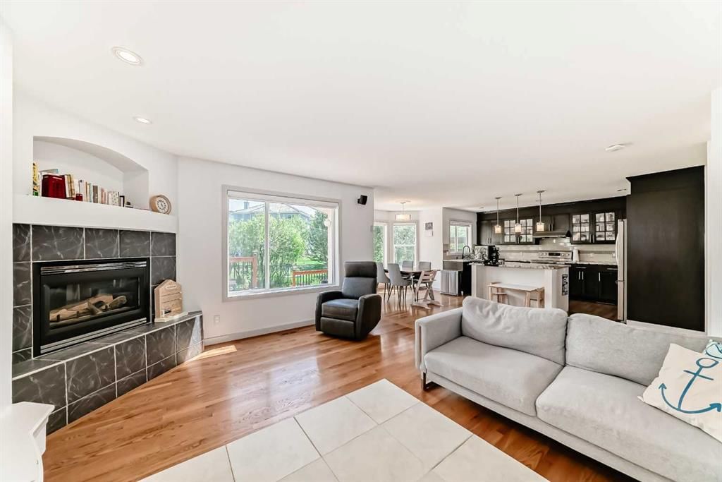 191 Sienna Park Terrace SW, Calgary — photo 5 of 42