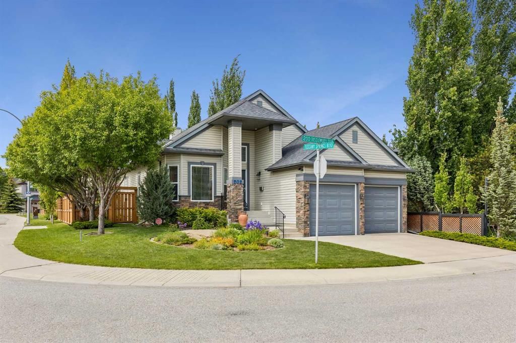 202 Tusslewood Terrace NW, Calgary — main listing photo