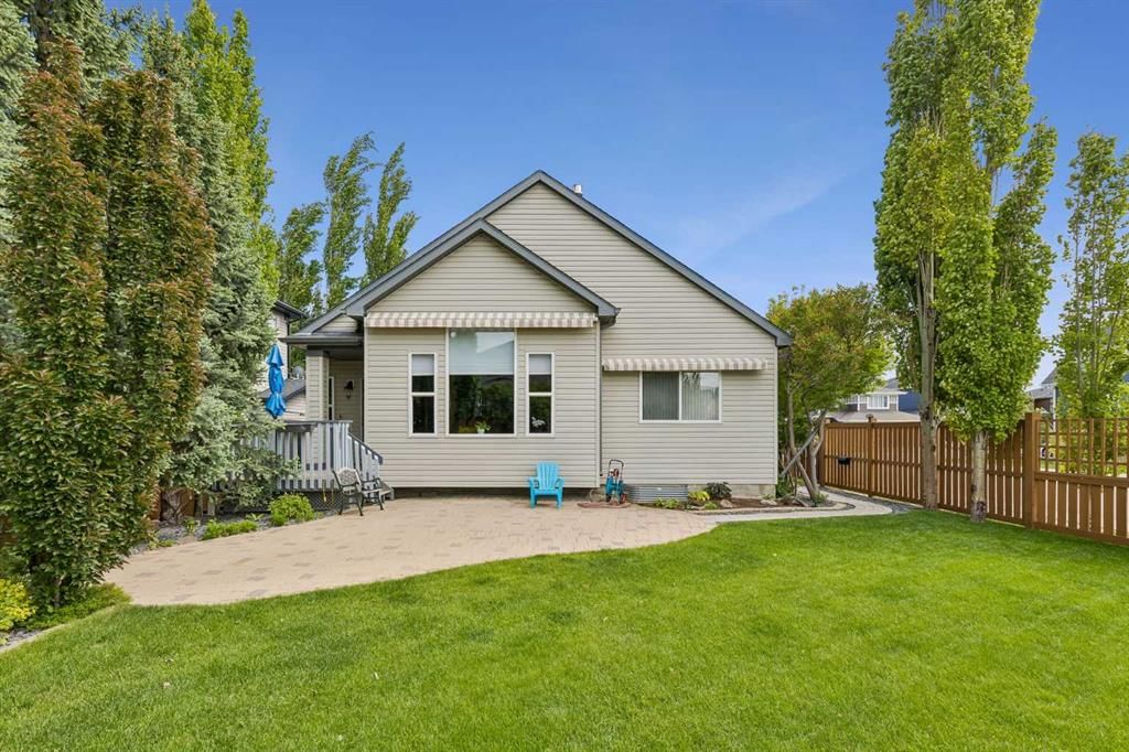 202 Tusslewood Terrace NW, Calgary — photo 4 of 39