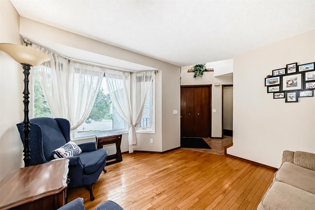 232 Macewan Ridge Close NW, Calgary — photo 5 of 50