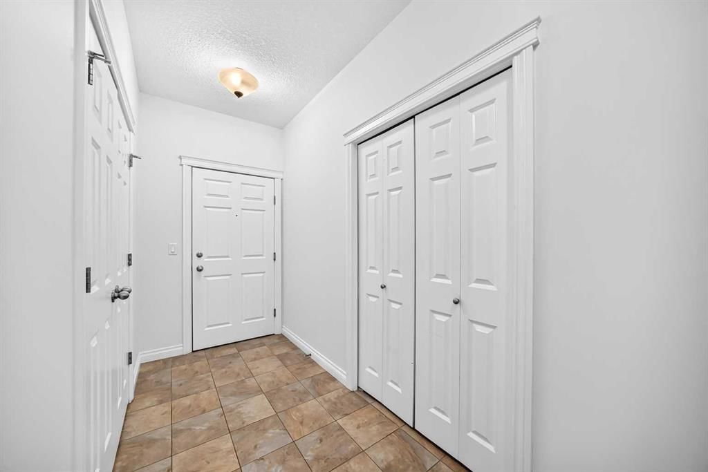 103, 4 Hemlock Crescent SW, Calgary — photo 3 of 47