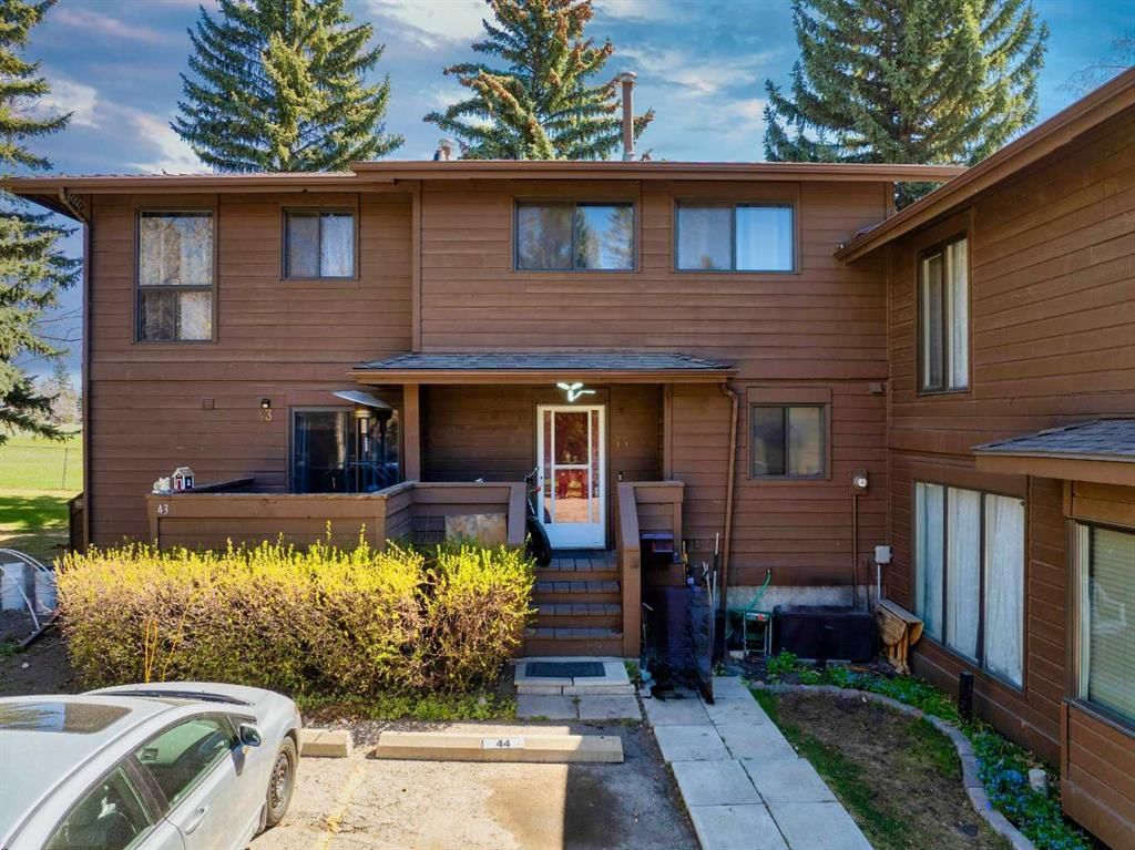 44, 336 Rundlehill Drive NE, Calgary — photo 3 of 29