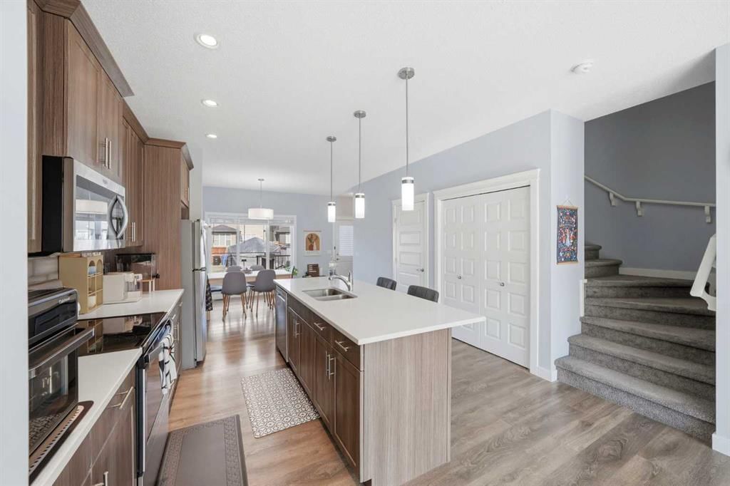 125 Evanston Hill NW, Calgary — photo 5 of 32