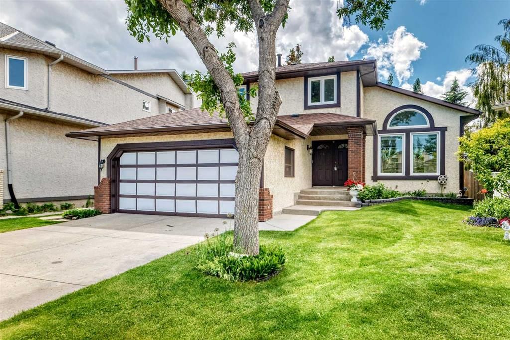 416 Hawkhill Place NW, Calgary — photo 2 of 50
