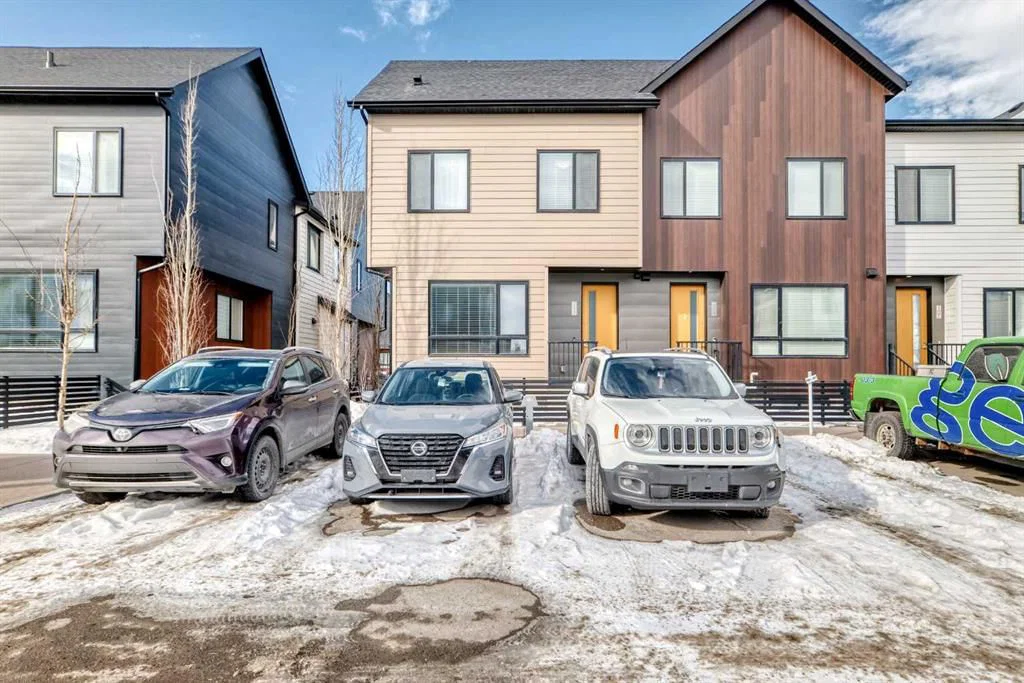 111 Redstone Crescent NE, Calgary — photo 2 of 50