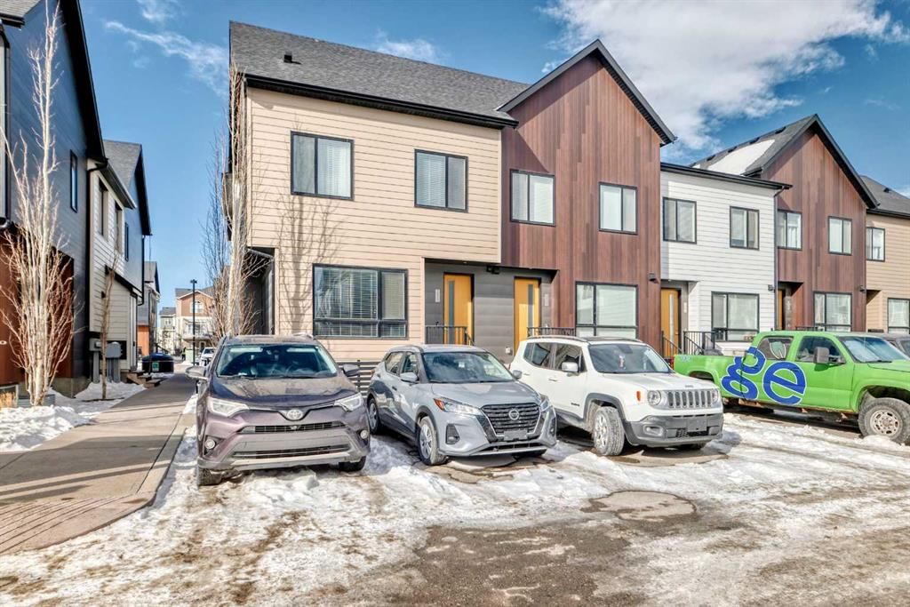 111 Redstone Crescent NE, Calgary — photo 3 of 50