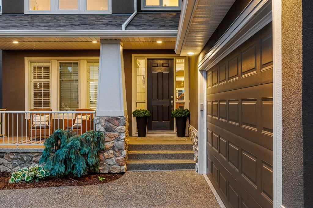41 Aspen Ridge Way SW, Calgary — photo 4 of 50